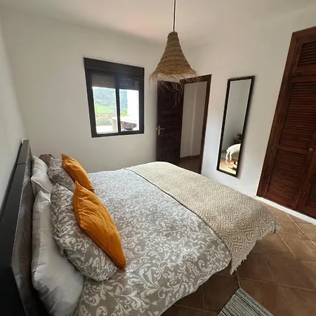 Azafran Villa